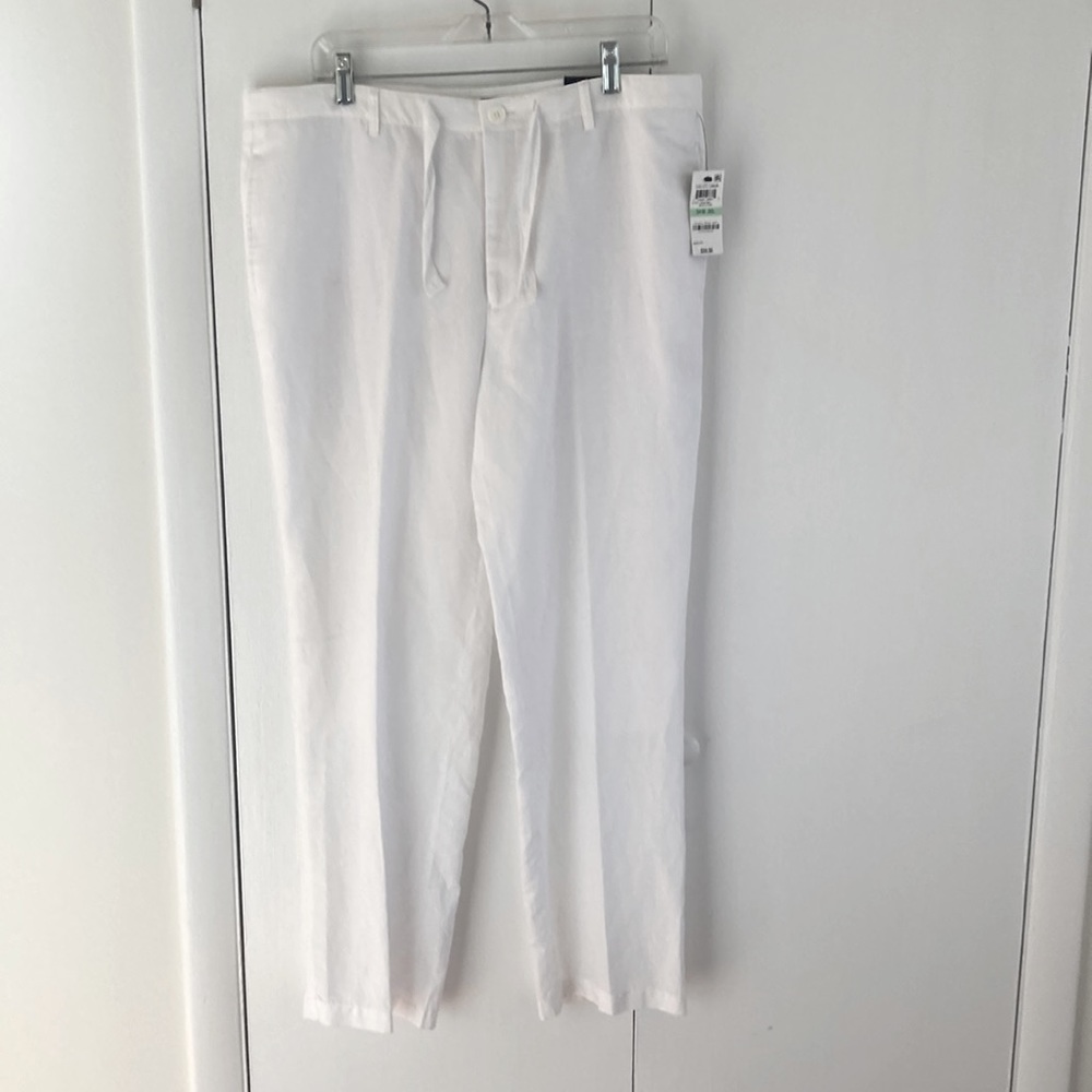 INC 34W 30L.  White linen 63% , 37% cotton. New never worn with tags